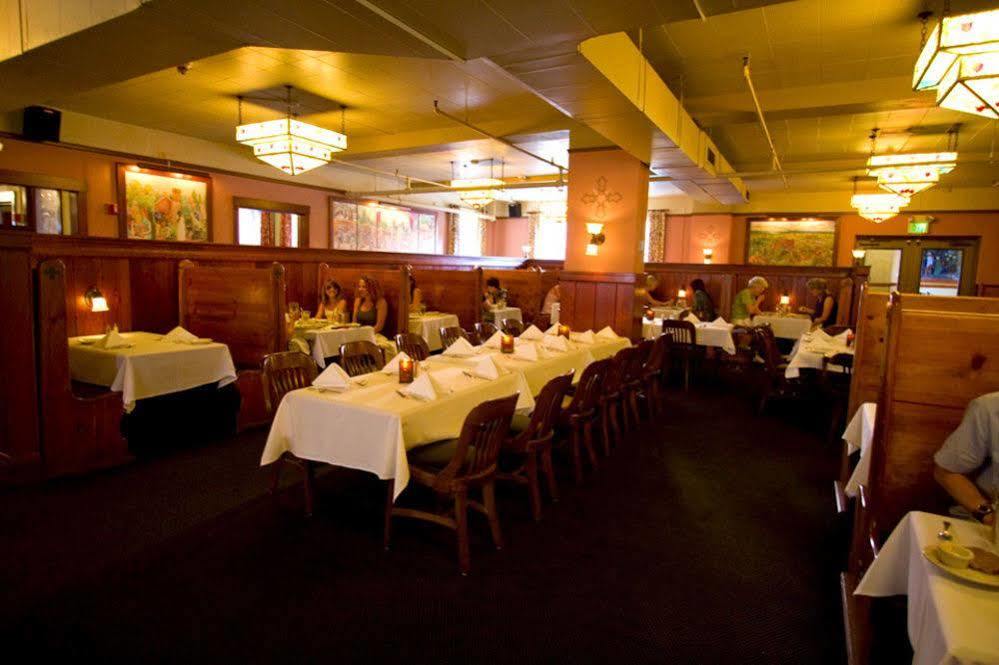 Mcmenamins Edgefield Hotel Траутдейл Екстериор снимка